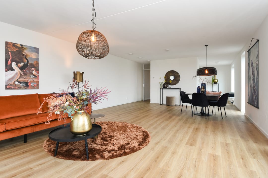 Modern 4-Room Apartment with Panoramic View in Zoetermeer City Center — 28