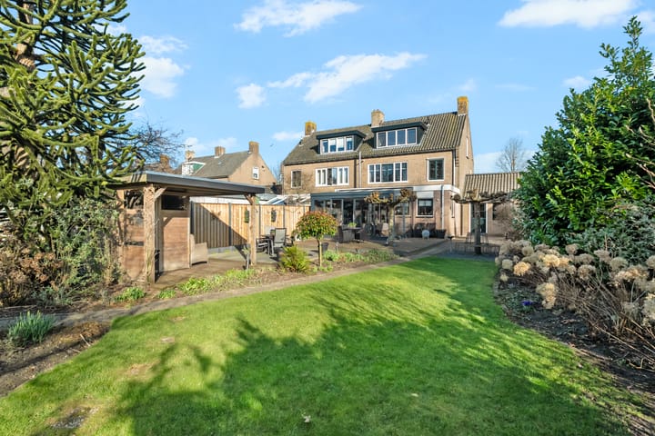 Photo 4 of Terpstraat 28