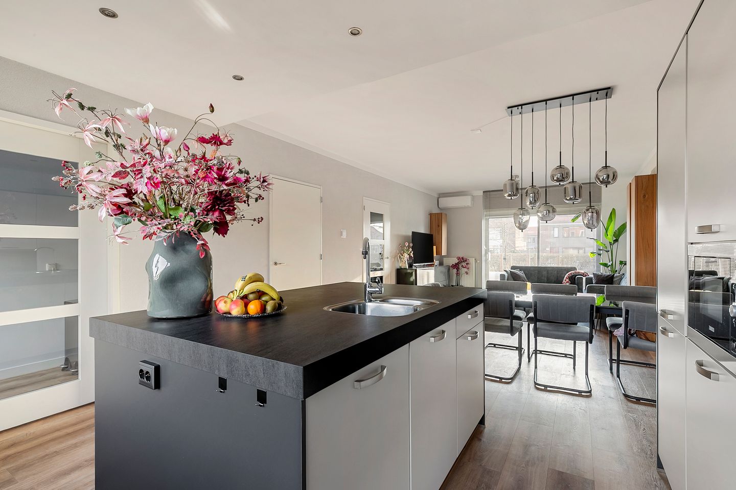 Foto 14 van Kamillelaan 117