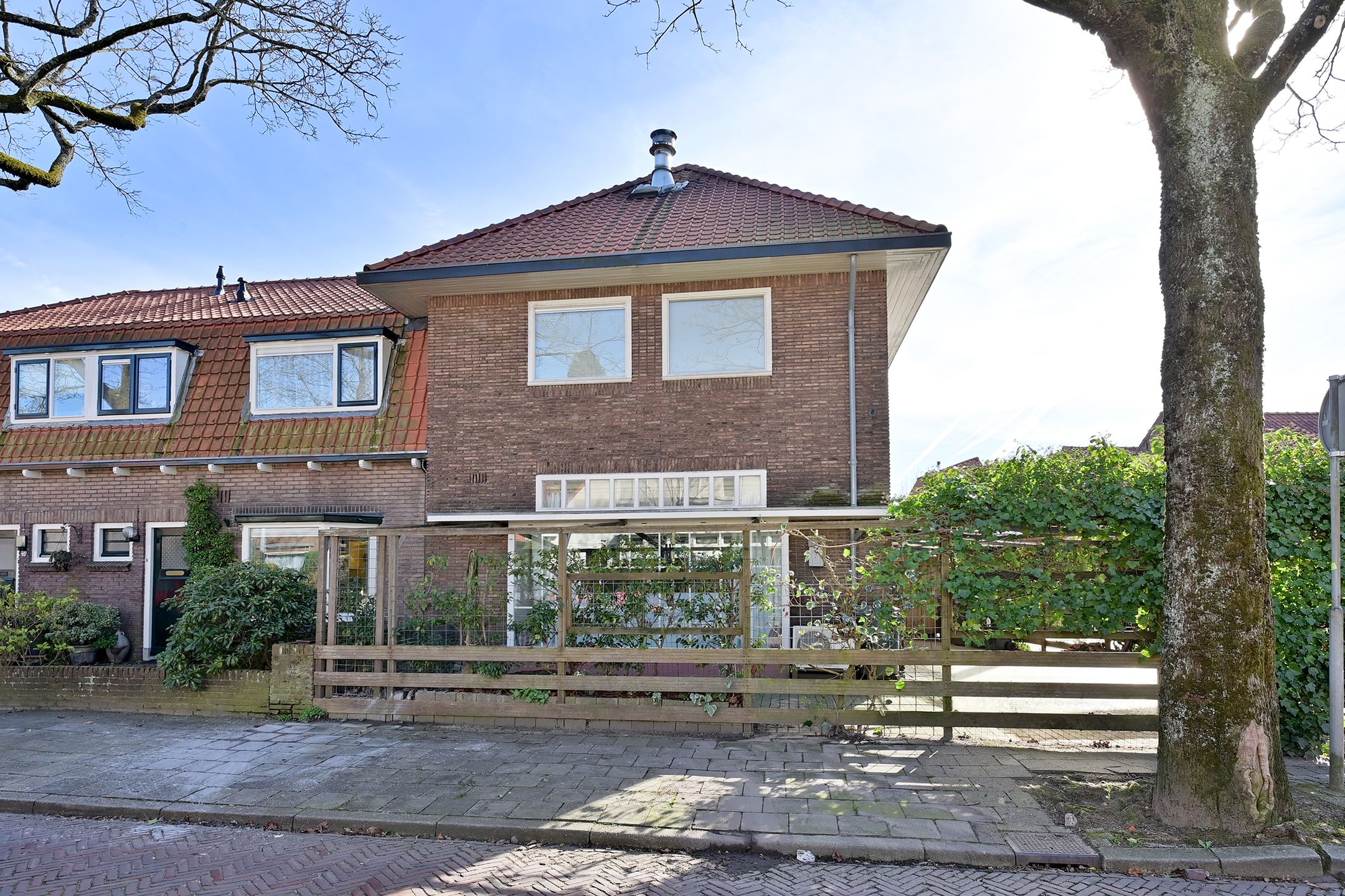 Photo 3 of Krayenhoffstraat 1