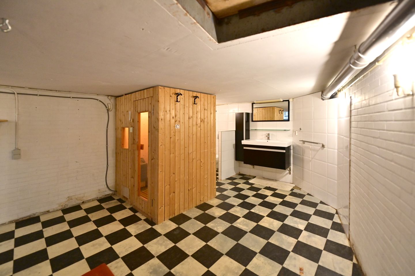 Photo 14 of Krayenhoffstraat 1