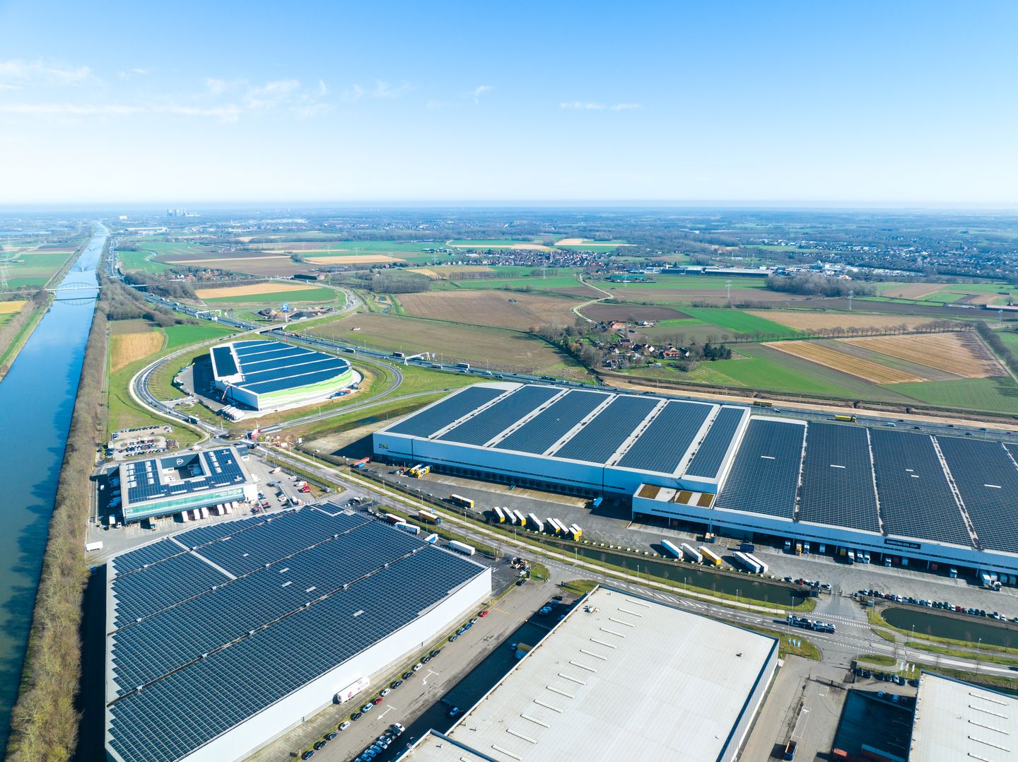 View photo 2 of Holtum-Noordweg 60