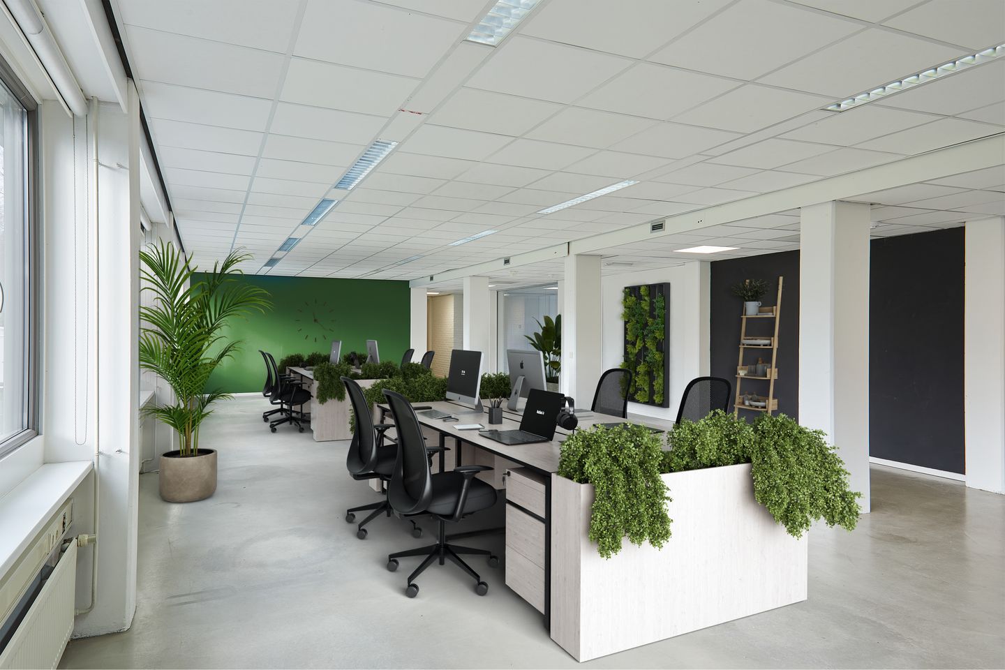 Bekijk foto 2 van Schweitzerlaan 12