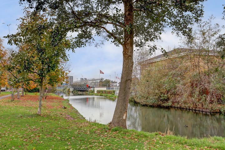 Photo 2 of Emmastraat 4