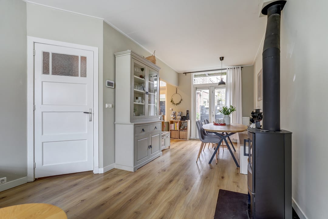 Foto 11 van Emmastraat 4