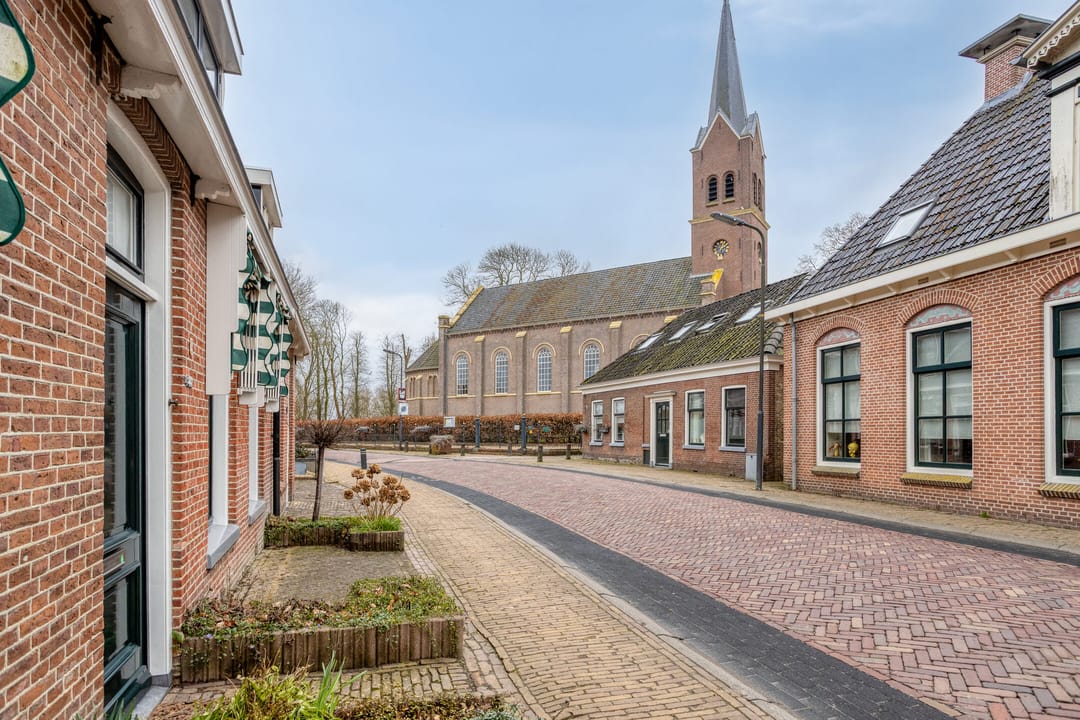 Photo 2 of Epemawei 9