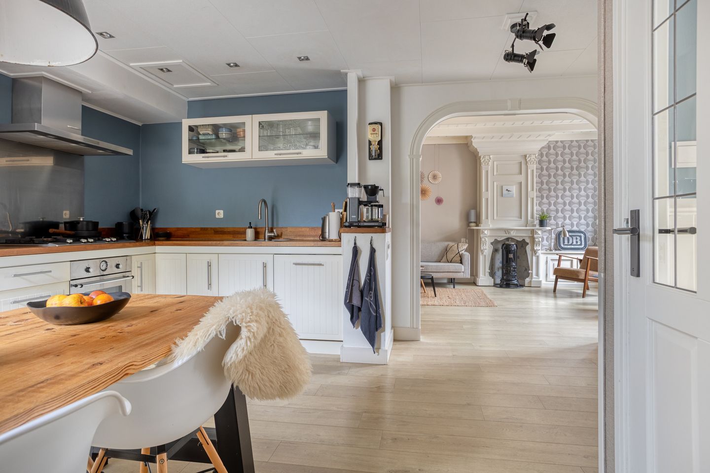 Photo 14 of Epemawei 9