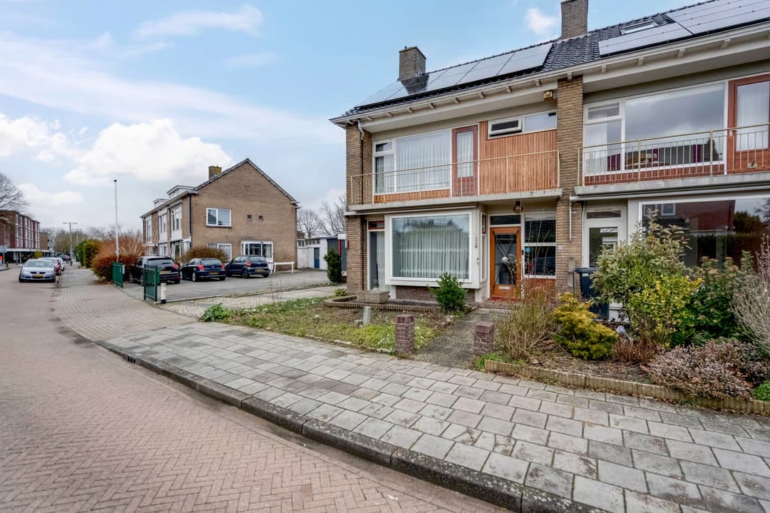 Photo 13 of Piet Heinstraat 37