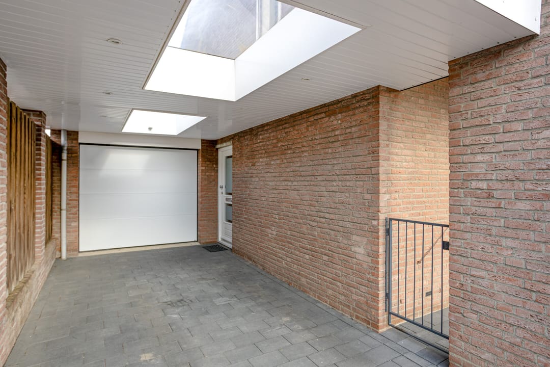 Foto 2 van In de Winkel 28