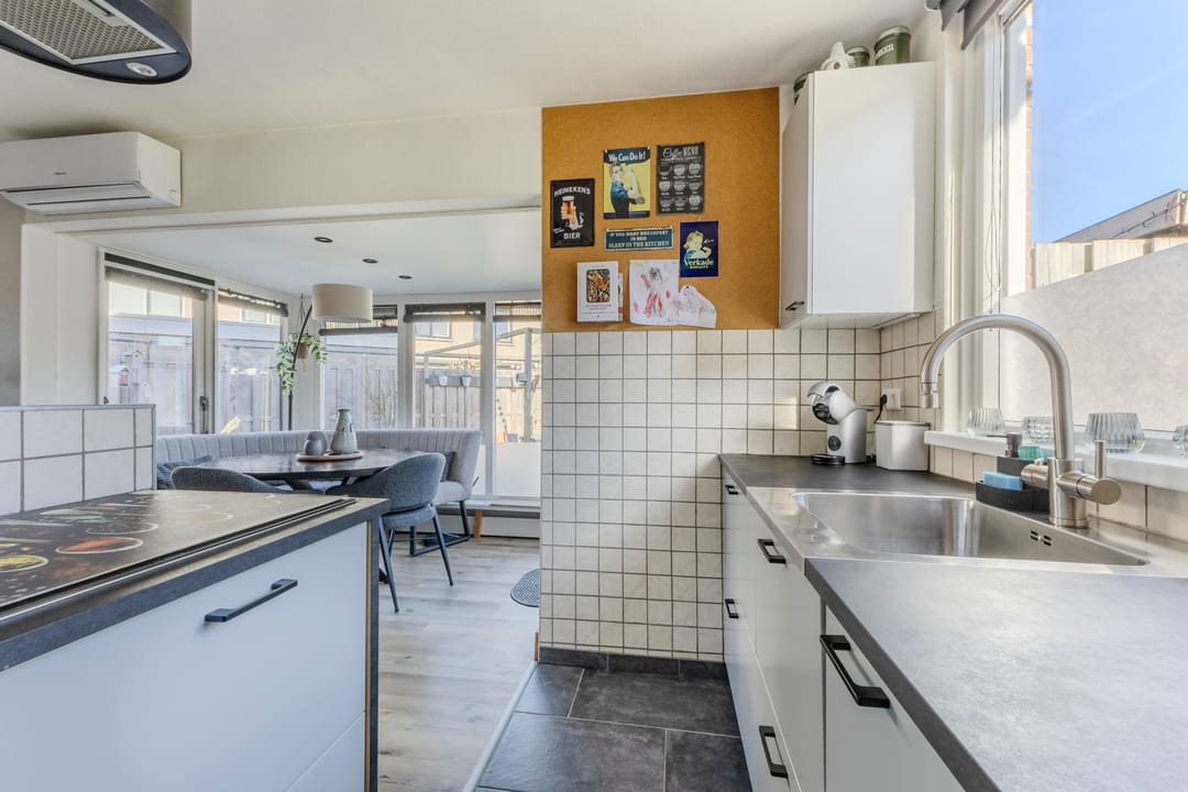 Photo 7 of Spanbroekstraat 2