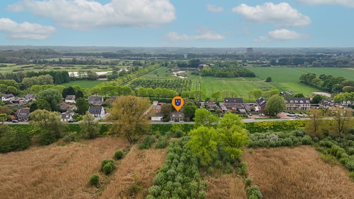 Photo 3 of Zuiderlingedijk 179