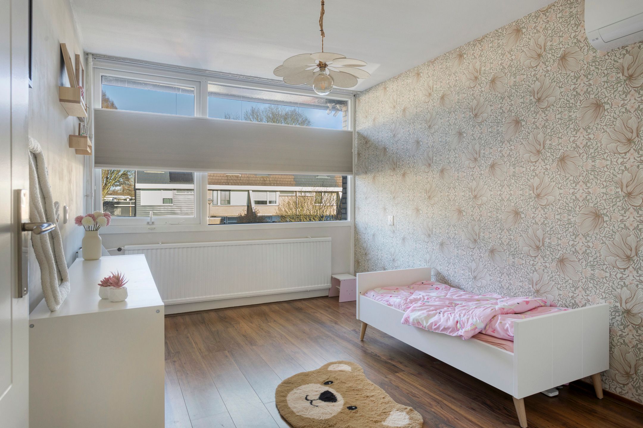 Photo 24 of Staringstraat 132