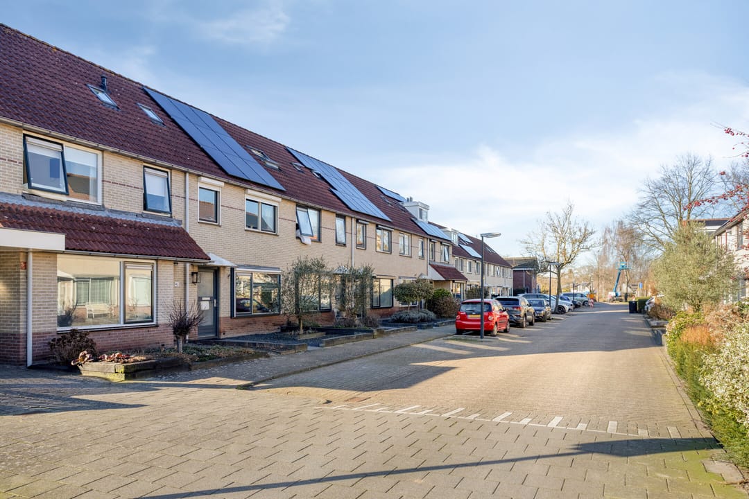 Foto 37 van Roodborstweg 40