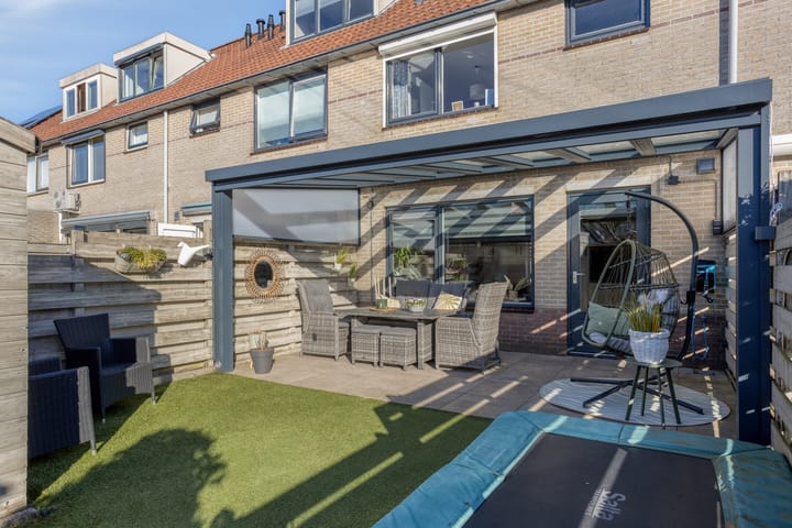 Photo 3 of Roodborstweg 40