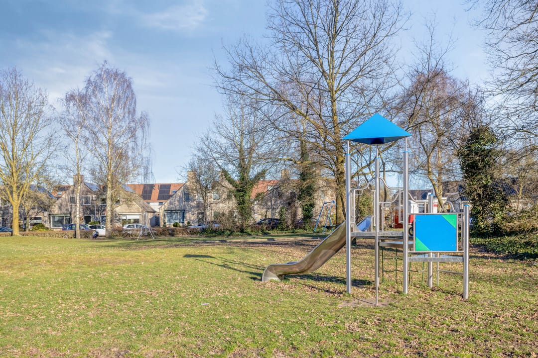 Foto 38 van Roodborstweg 40