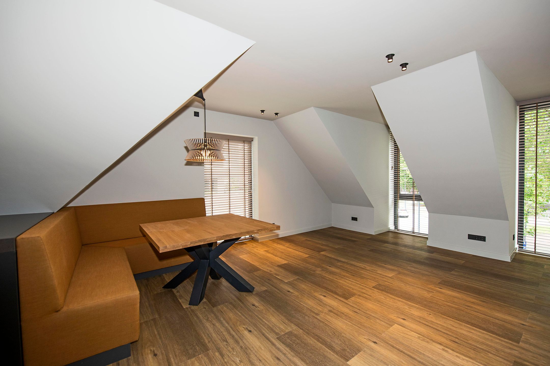 Foto 3 van Ledeboerstraat 58-B