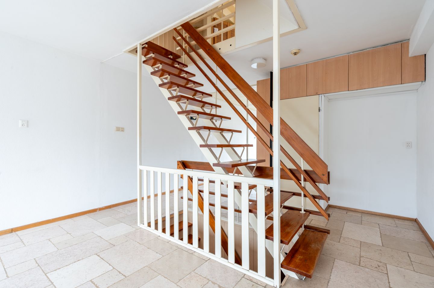 Photo 10 of Laurierstraat 13