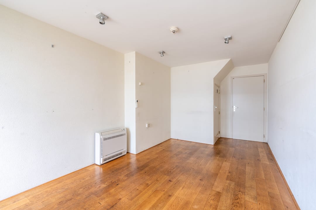 Photo 28 of Laurierstraat 13