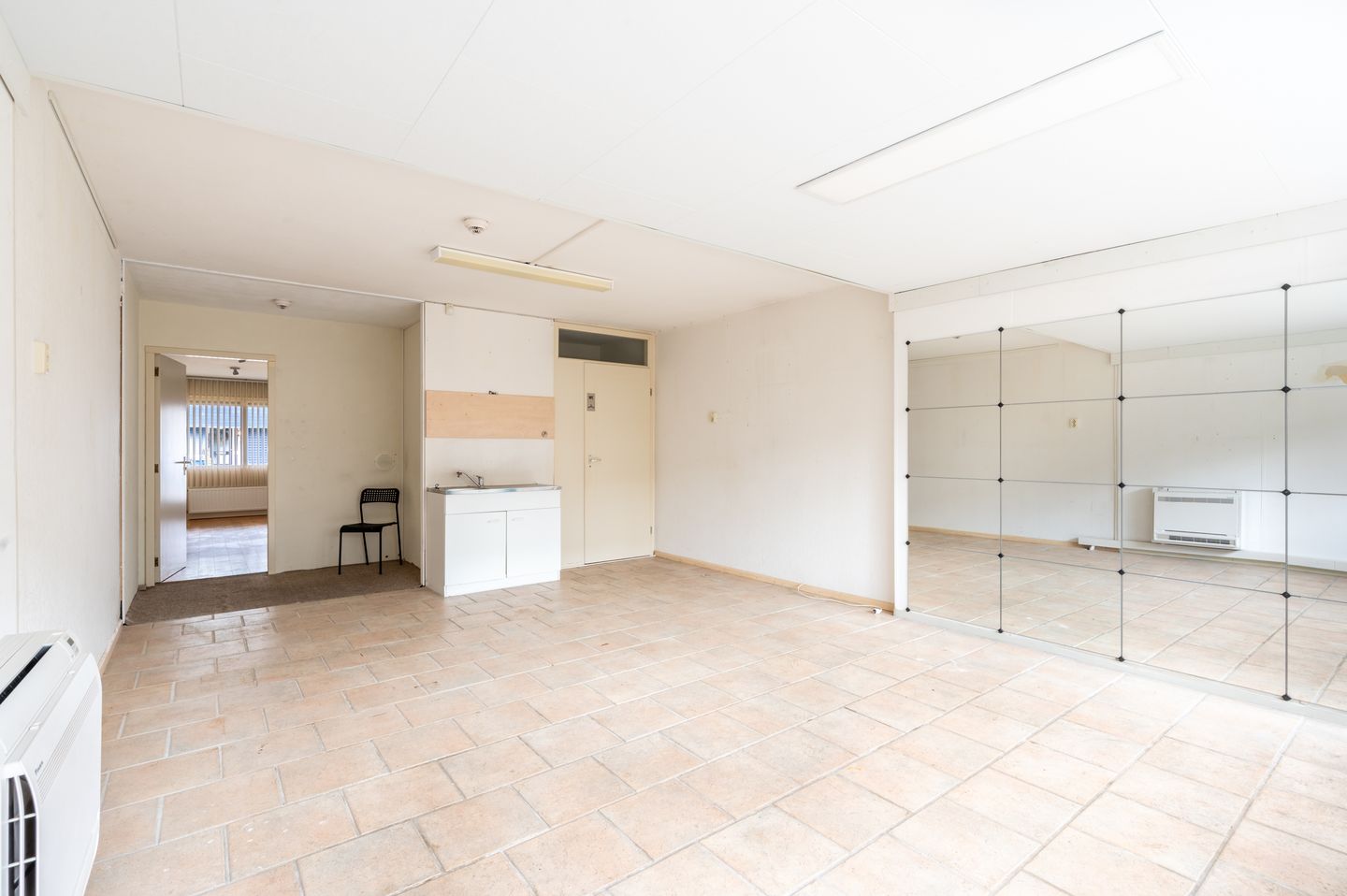 Photo 29 of Laurierstraat 13