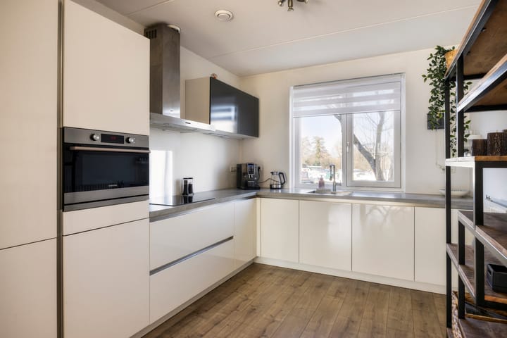 Foto 2 van Waterfront 87