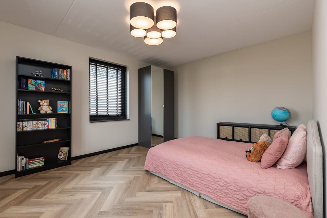 Photo 11 of Strandloperlaan 5