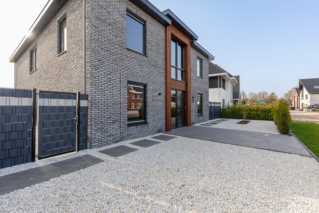 Photo 17 of Strandloperlaan 5