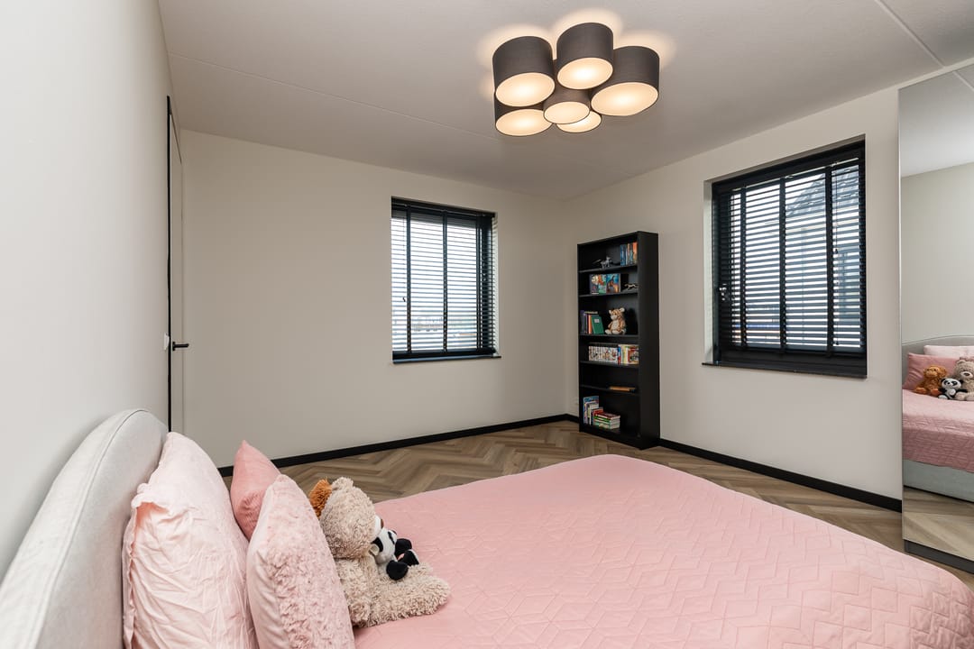 Photo 82 of Strandloperlaan 5