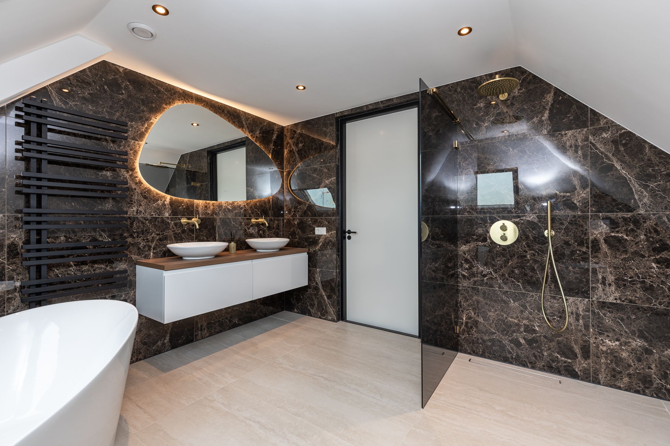 Photo 96 of Strandloperlaan 5