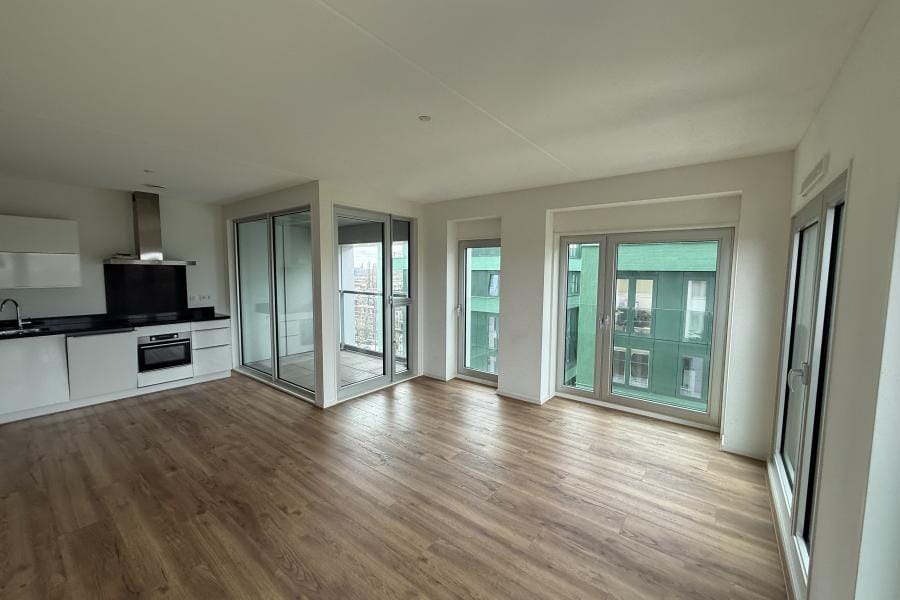 Foto 13 van Haarlemmerweg 974