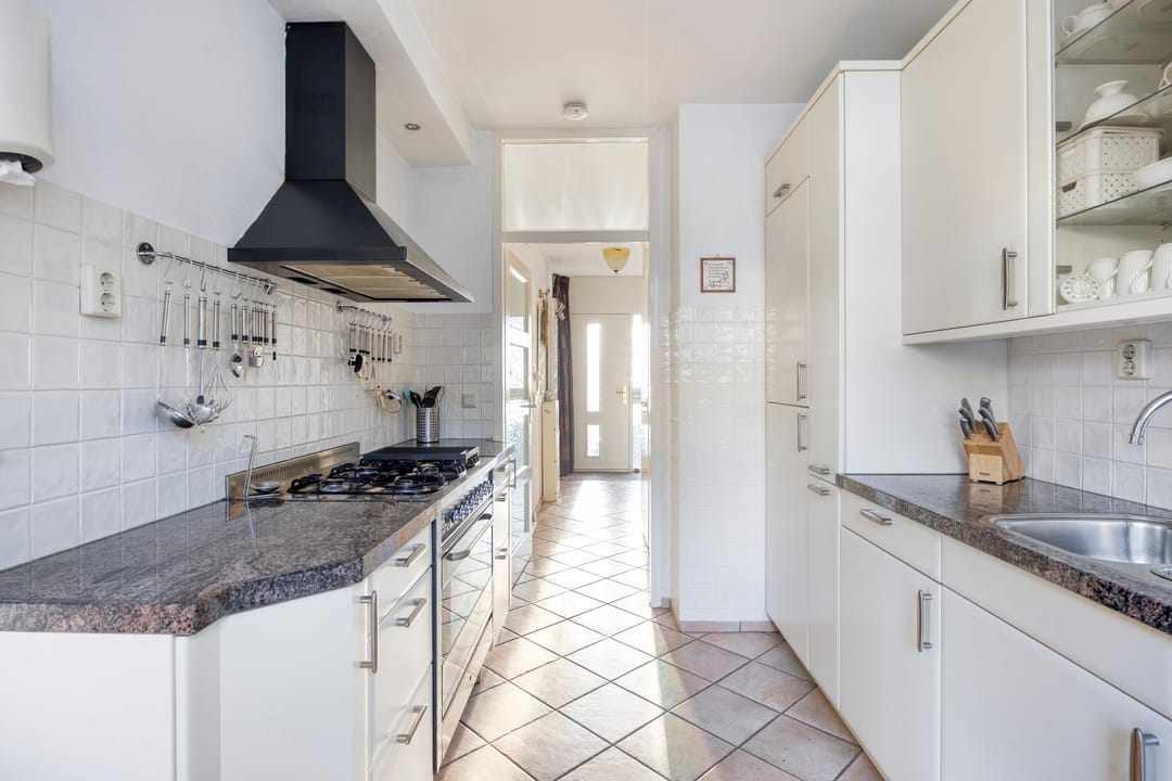 Photo 7 of Johannes Poststraat 63