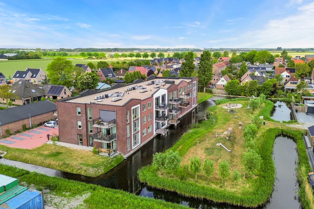 Photo 1 of Lenteklokje 14