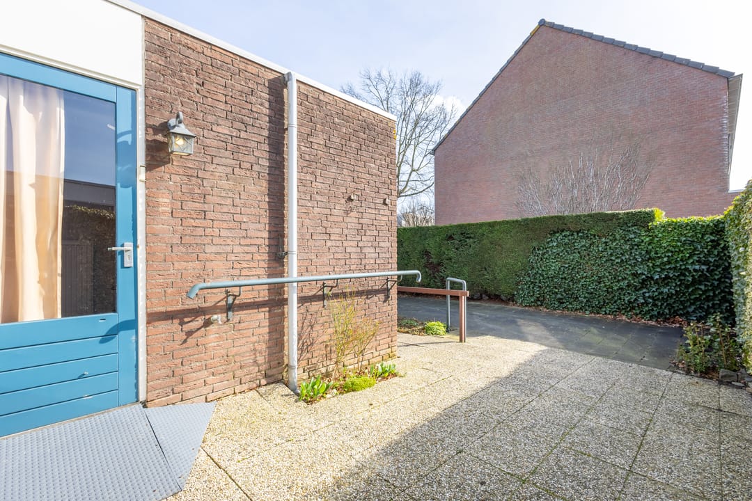 Photo 26 of Brooshooftstraat 80