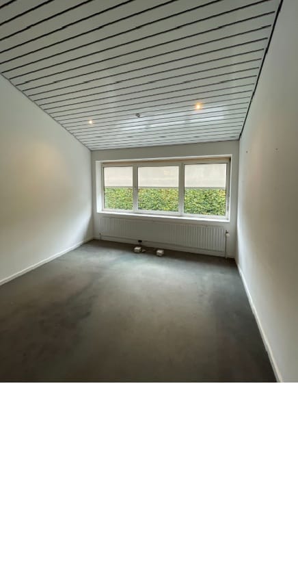 Bekijk foto 2 van Edisonbaan 10