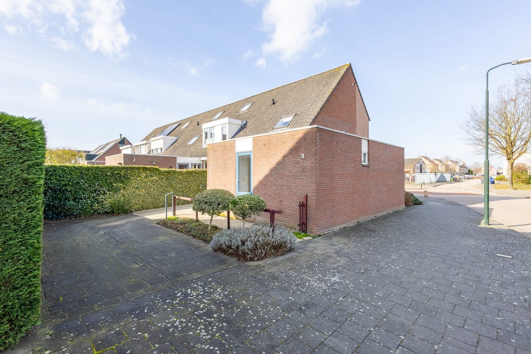 Photo 28 of Brooshooftstraat 80