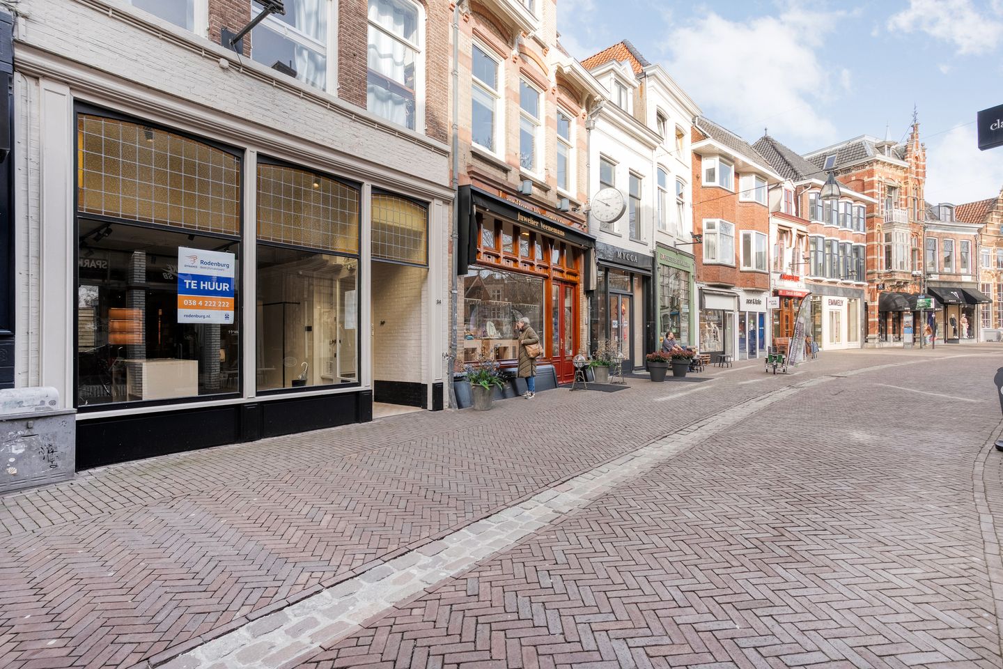 Bekijk foto 3 van Luttekestraat 34