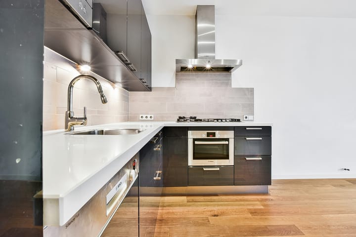 Foto 3 van Middenweg 27-1