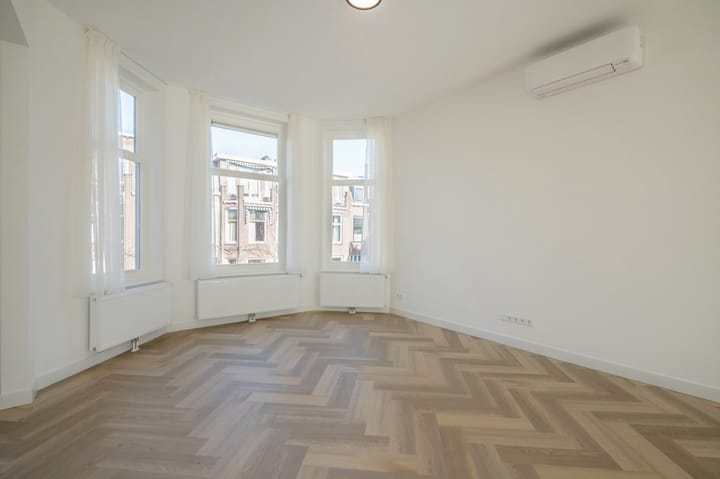 Foto 5 van Julianastraat 7