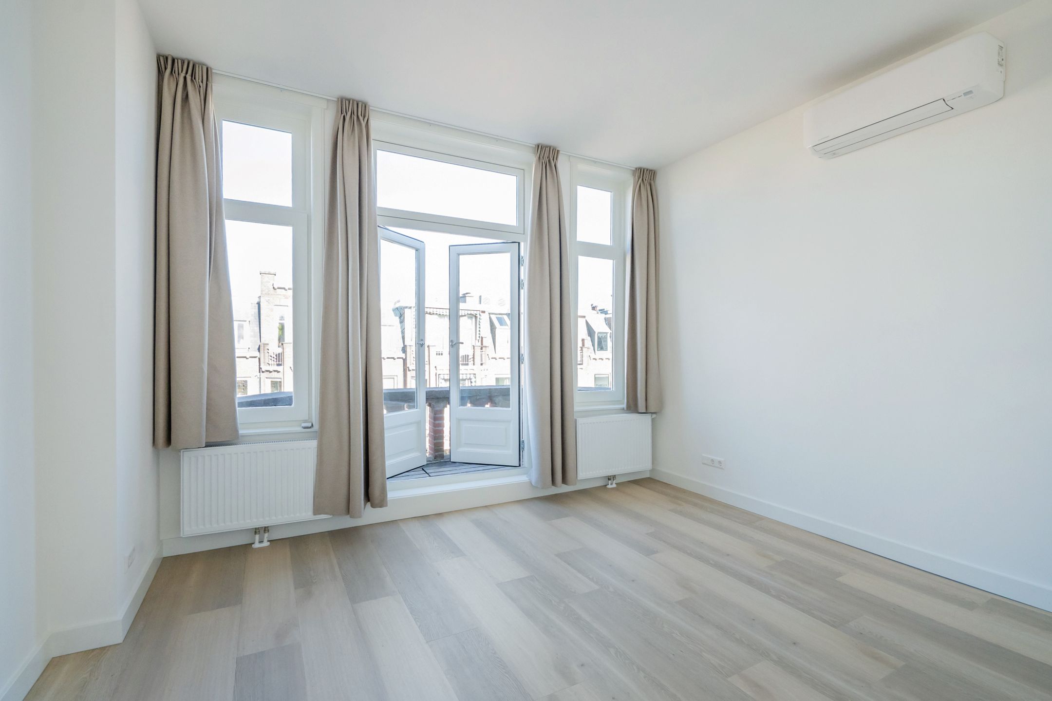 Foto 39 van Julianastraat 7