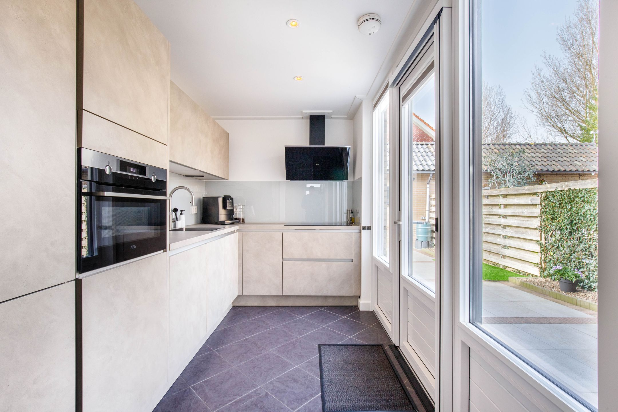 Move-in Ready Family Home with Extension and Solar Panels in Moordrecht — 15
