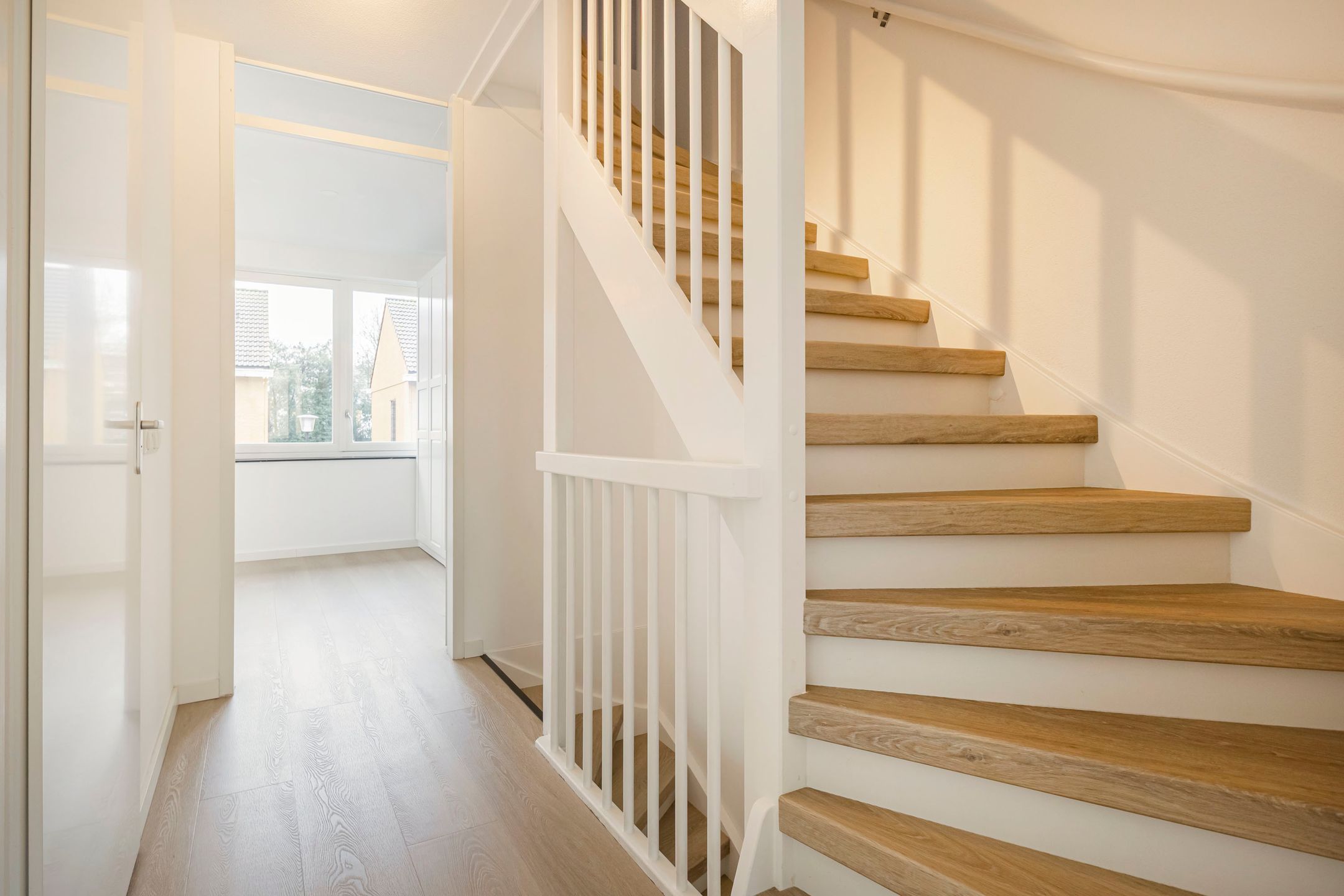 Foto 30 van Nobelstraat 1