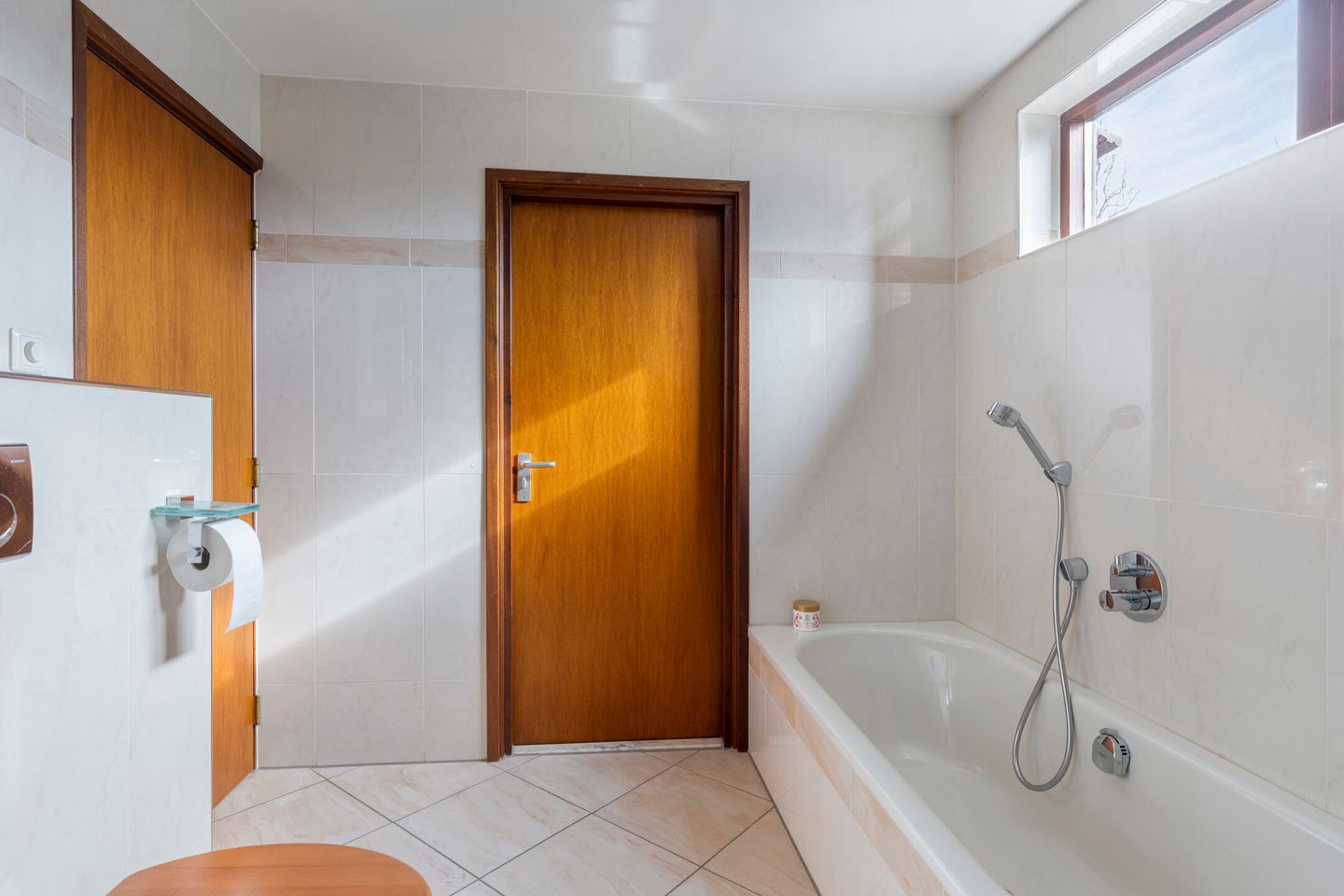 Foto 34 van Edisonstraat 2-A