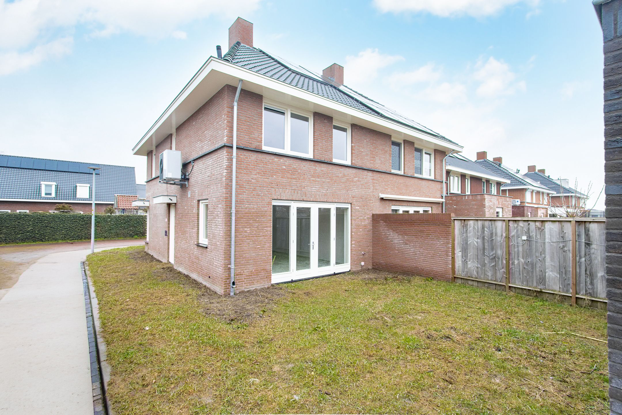 Photo 3 of Watermunt 15