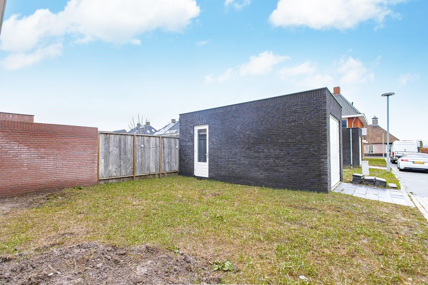 Photo 4 of Watermunt 15