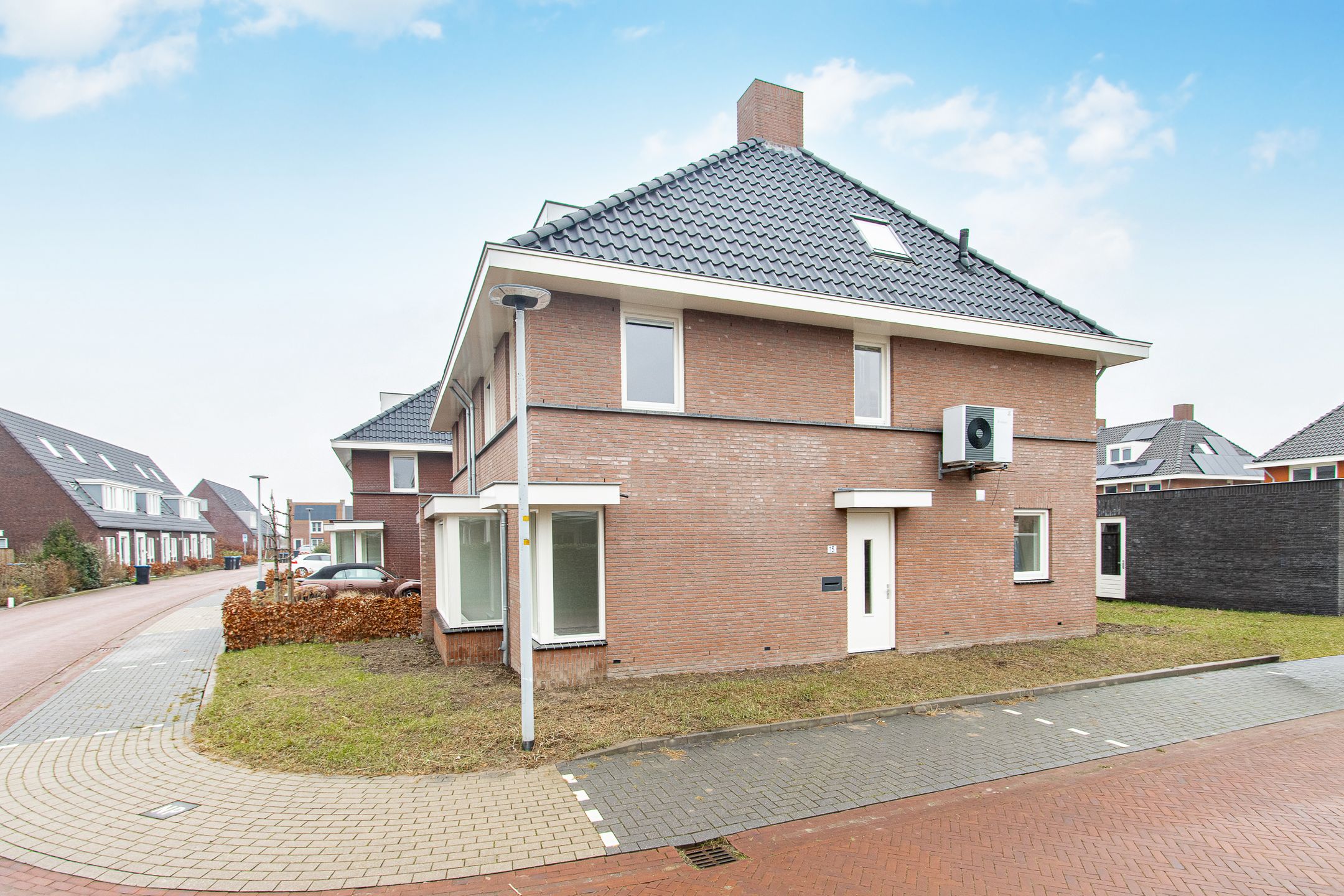 Photo 27 of Watermunt 15