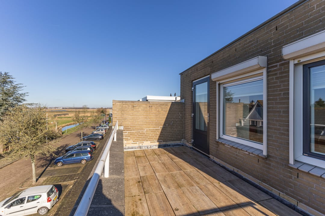 Photo 28 of Igor Strawinskystraat 48