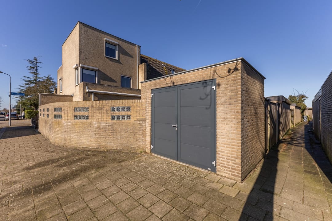 Photo 31 of Igor Strawinskystraat 48