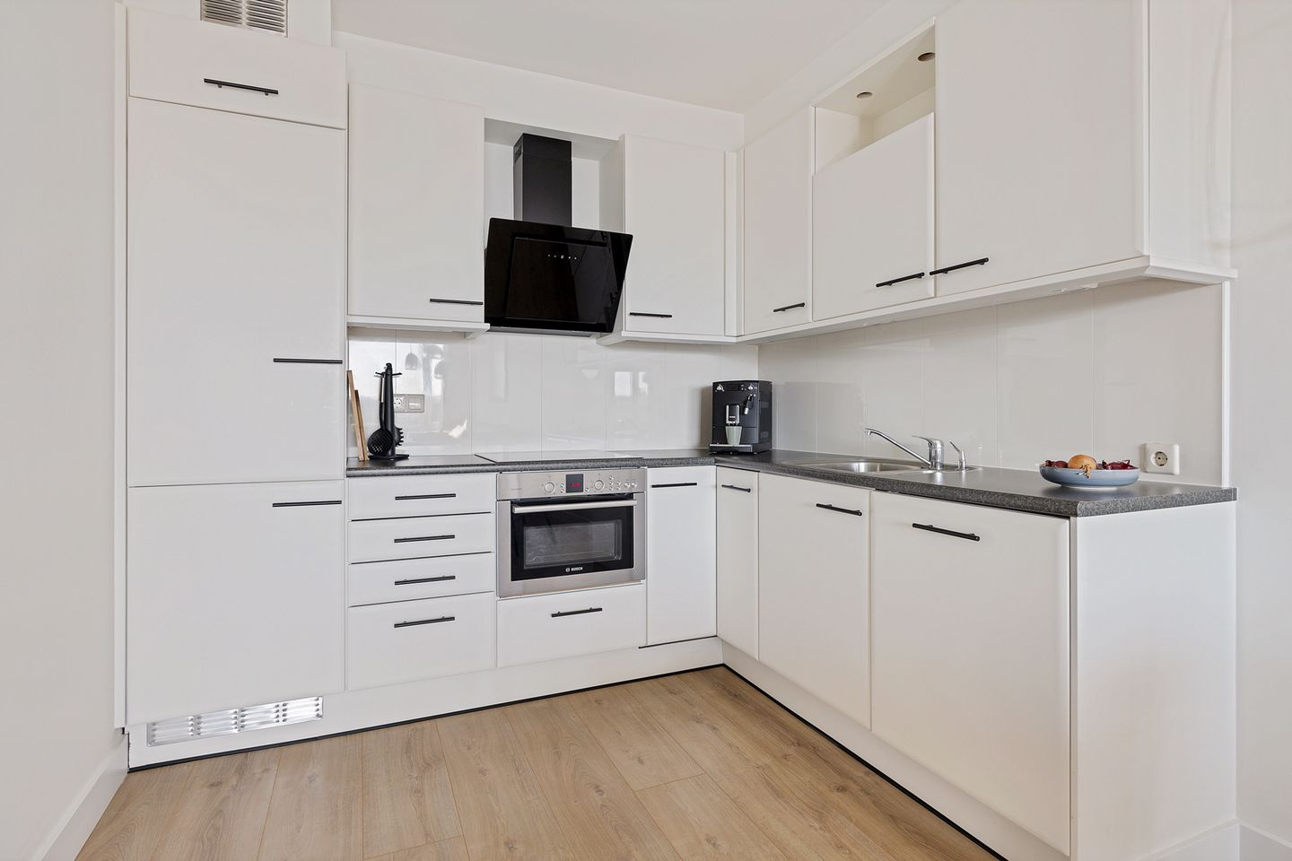 Photo 5 of Beneluxlaan 377