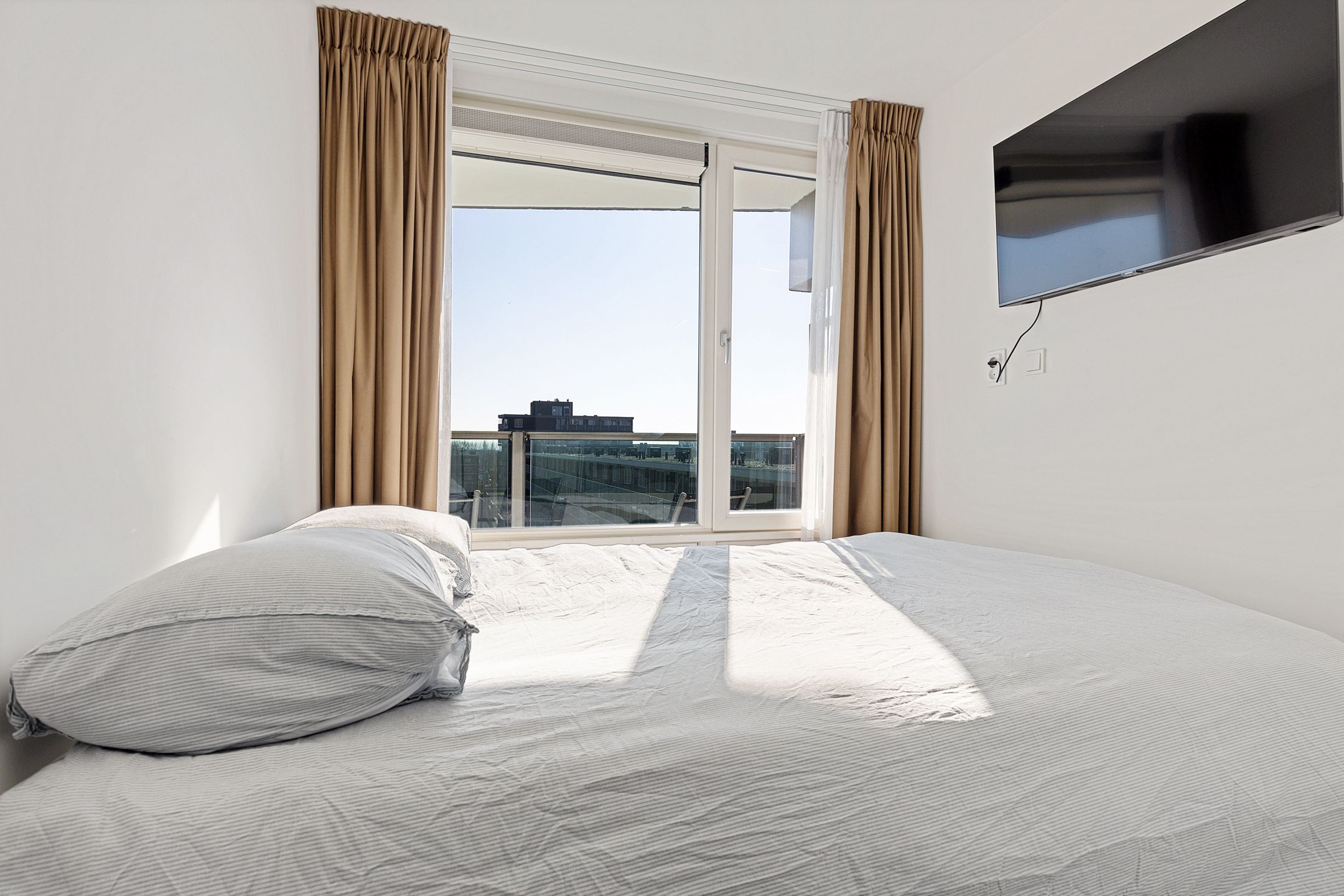 Photo 27 of Beneluxlaan 377