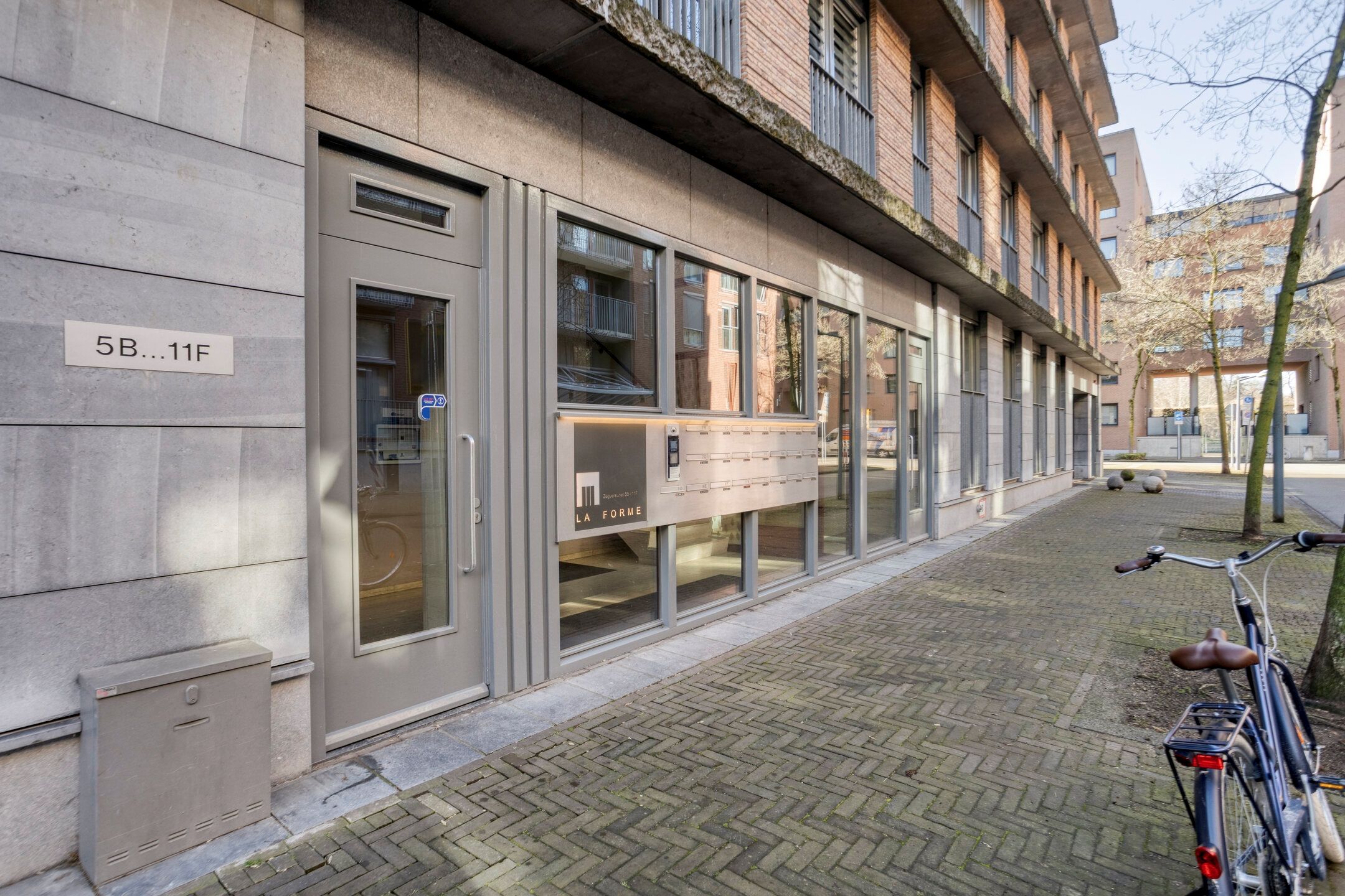 Photo 6 of Zeguerslunet 11-B