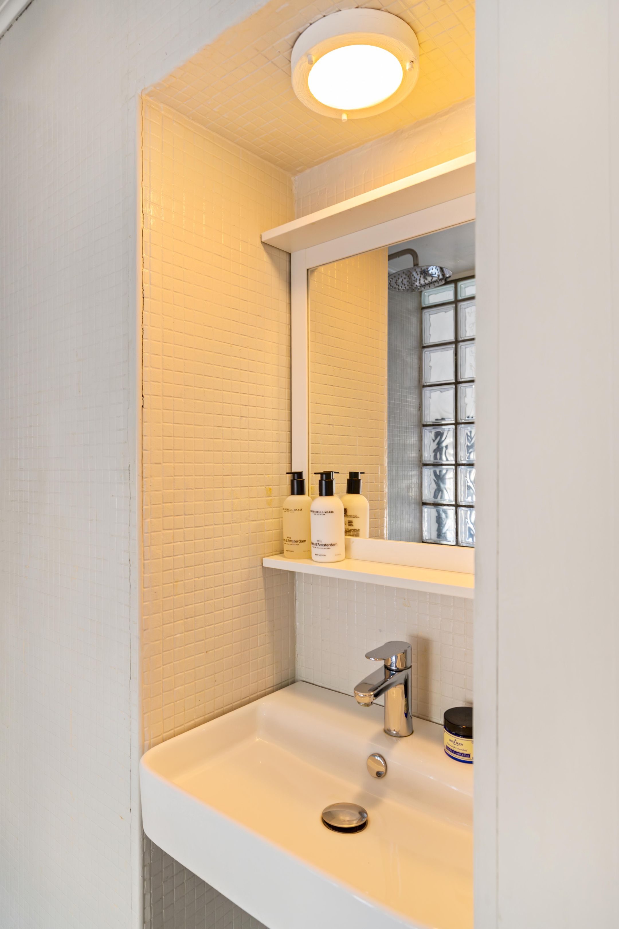 Foto 21 van Mutua Fidesstraat 16